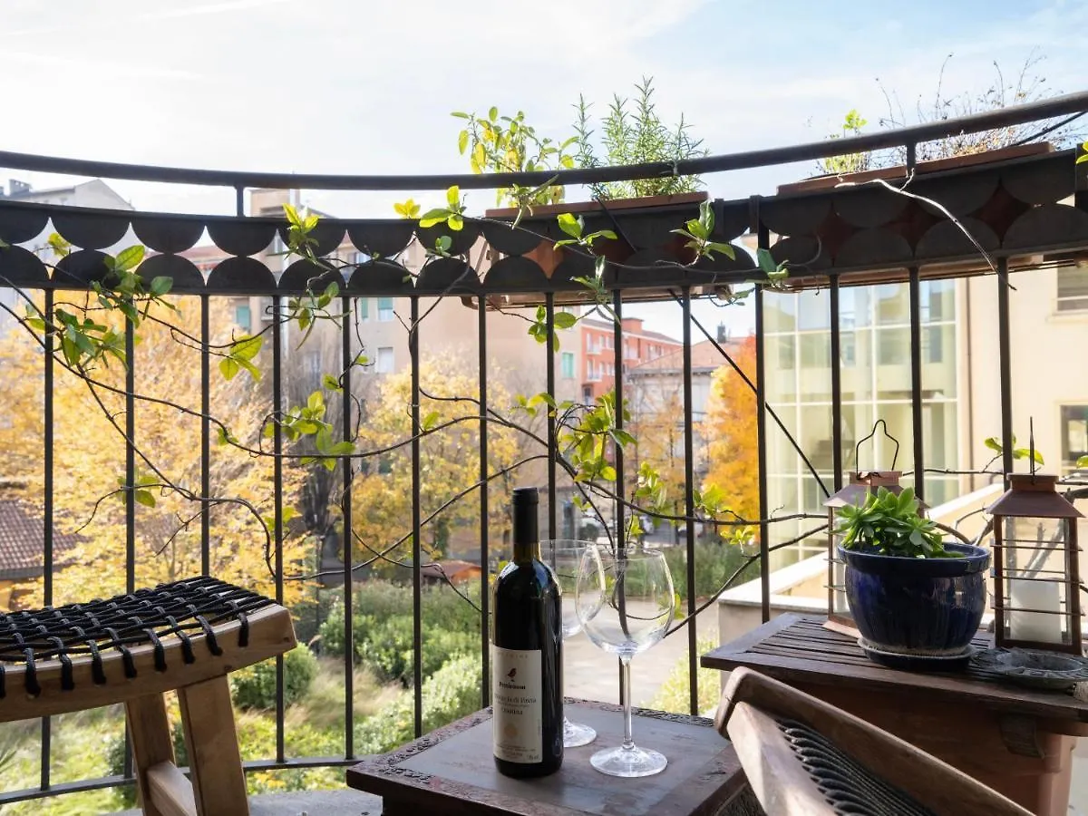 Apartment Bastia Rf Prada Scalo Romana Bocconi Ieo Ied Forum Assago Magazzini Generali Milan